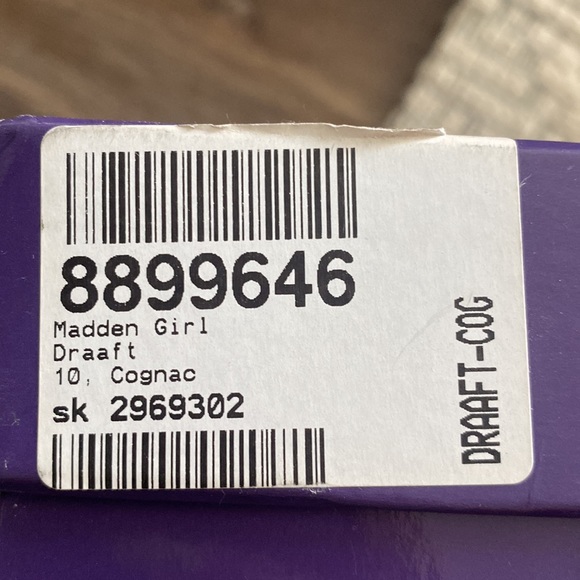 Madden Girl flat ankle boot size 10 - Picture 2 of 9